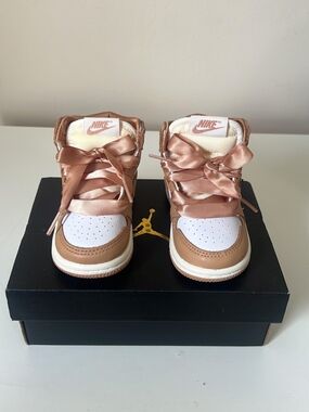 Nike Kids' High-Top Sneakers in Rose Gold and White